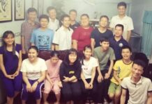 Mùa về trong mắt em