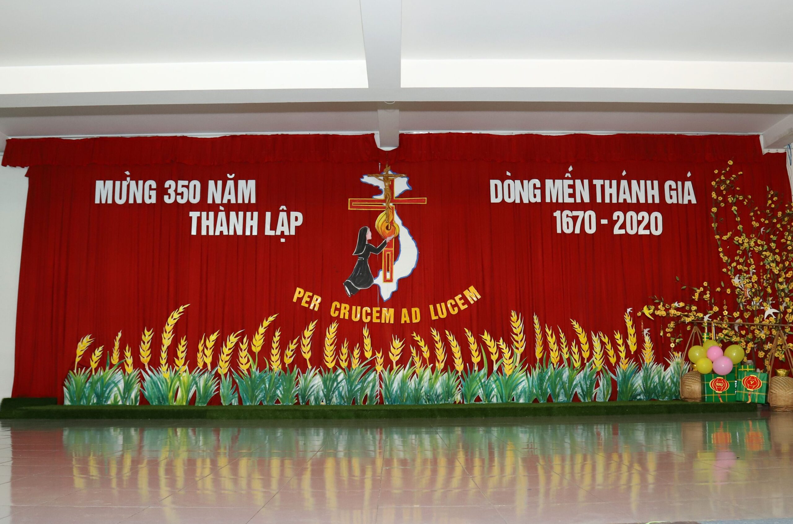 Tất Niên và Mừng Xuân Canh Tý 2020