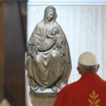 Thư và kinh nguyện của ĐTC Phanxicô gửi đến các tín hữu trong tháng Năm