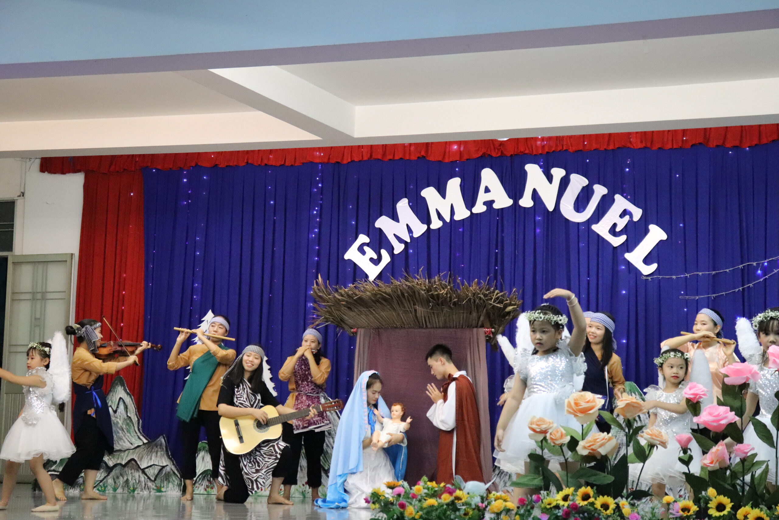 Video: Hoạt cảnh Giáng sinh_2020 của Thanh Tuyển sinh MTG.Thủ Đức