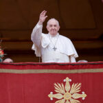 Sứ điệp và Phép lành Urbi et Orbi Giáng Sinh 2021