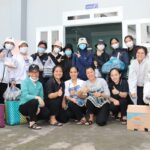 Vẽ lên chân dung tình Chúa, tình người