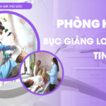 Phòng khám: bục giảng loan báo Tin Mừng