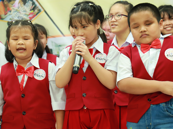 Gặp Gỡ Chúa Nơi Những Đôi Mắt Không Thấy Ánh Sáng