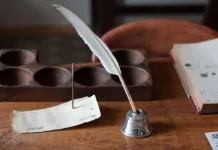 Đọc để biết viết, viết để biết suy nghĩ