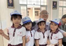 Các Bé Trường Mầm Non Thủ Đức thăm các Dì Nhà Cầu nguyện