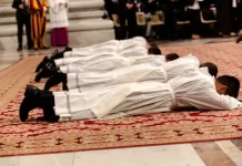 Đời sống mục vụ là một cuộc phiêu lưu Thánh Thể để phục vụ người khác