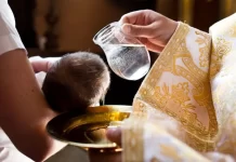 Vatican cảnh báo các linh mục về việc sửa đổi công thức các bí tích